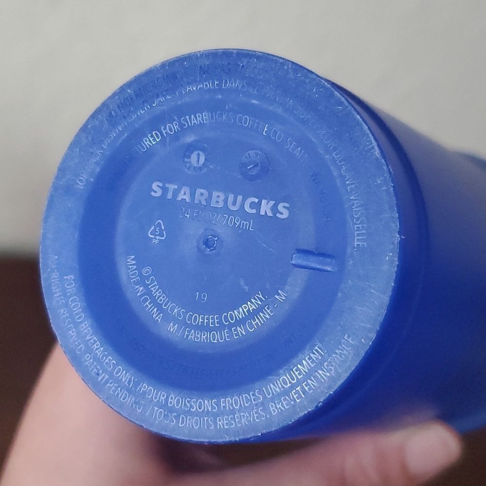 Set of 2 Starbucks Reusable Plastic Venti Cups Frosted Pink Blue 24oz Cold Drink - Picture 6 of 7